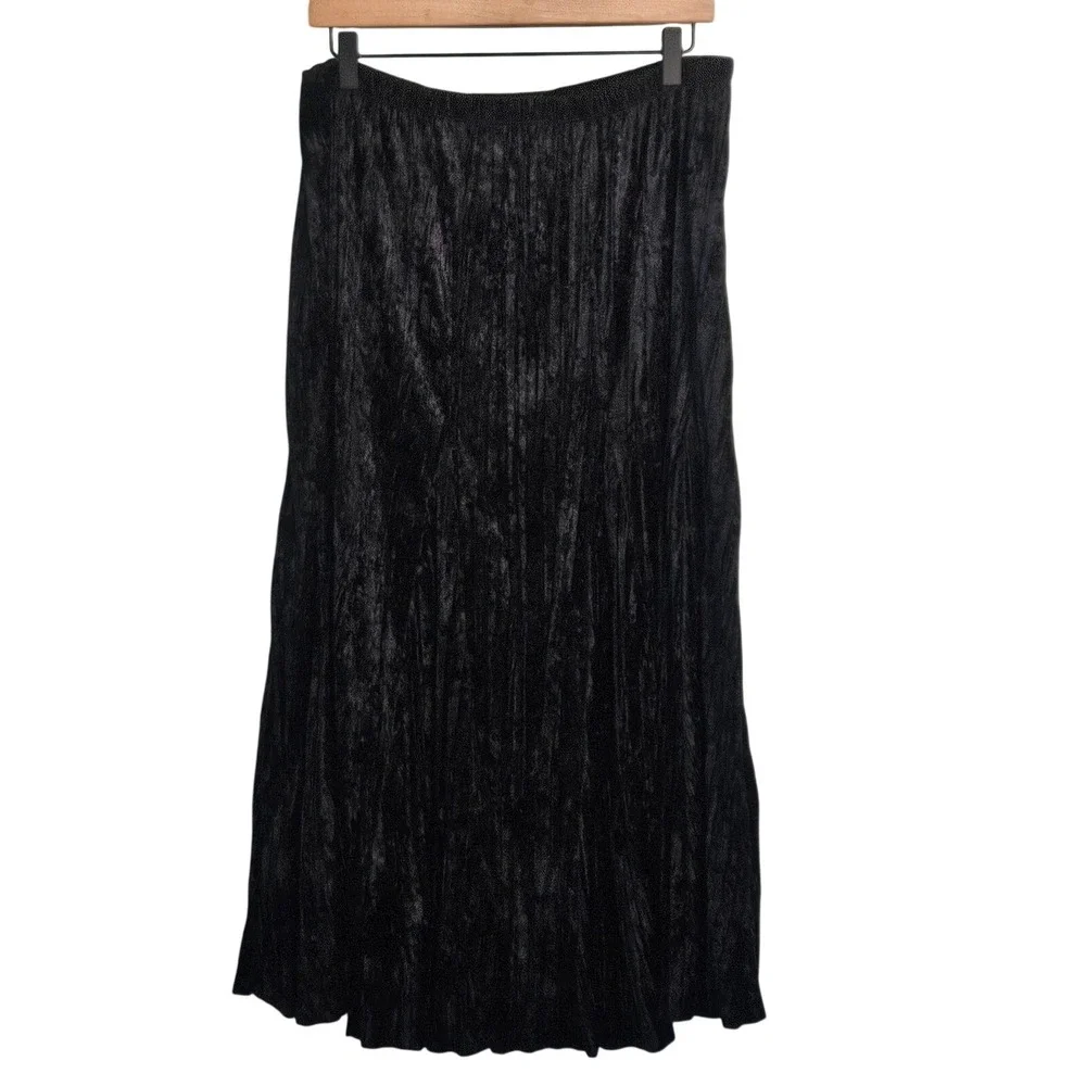Laura Ashley Black Crushed Velvet‎ Pleated Midi Skirt Whimsigoth Witchy M Petite